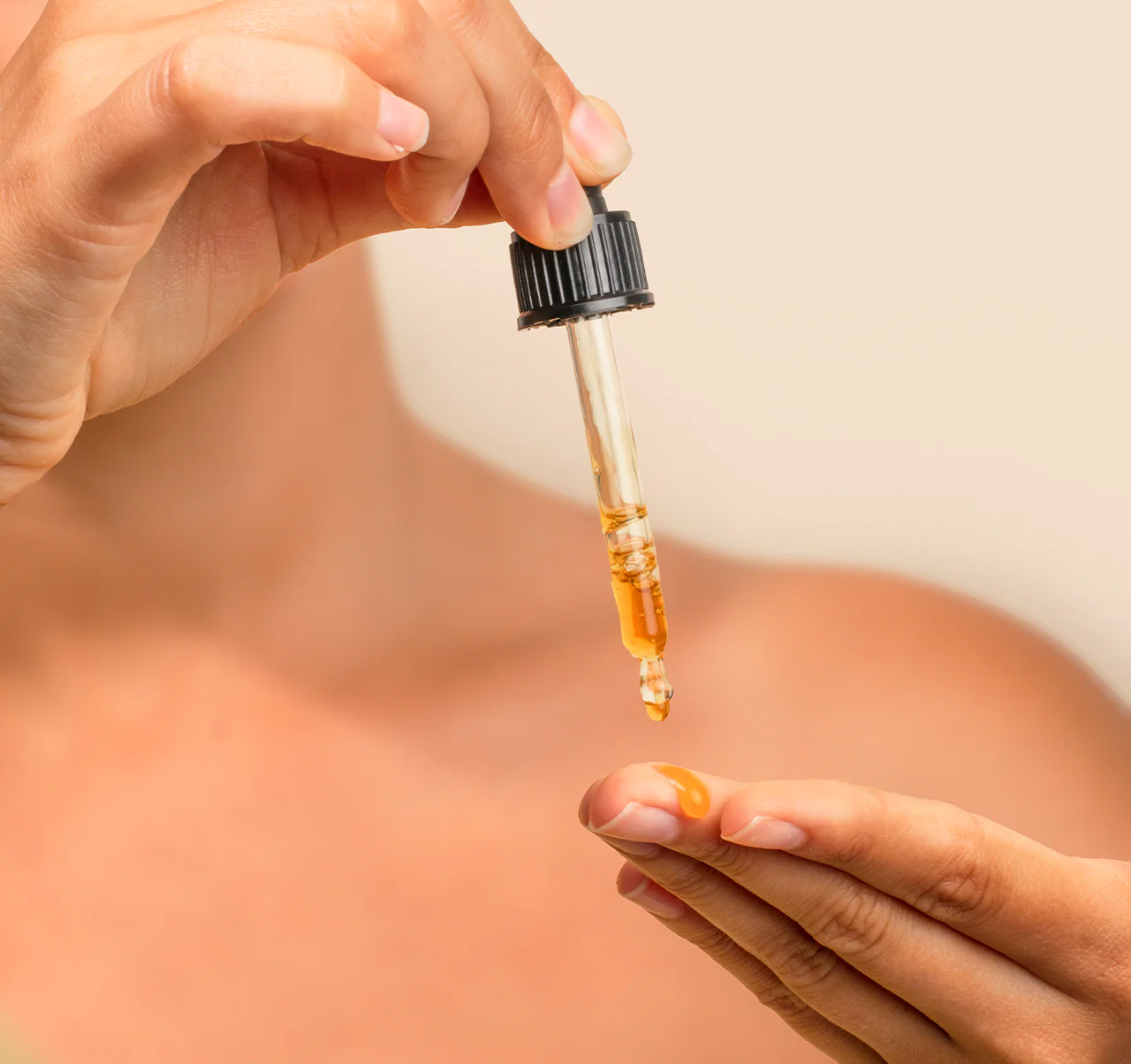 Facial Glow Serum - Image 5